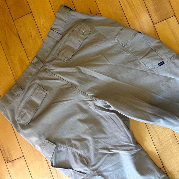 5.11 tactical pants - Picture 9 of 13